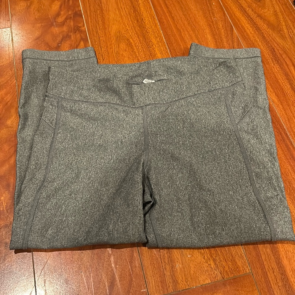 Under armour capri